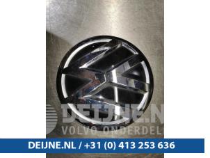 Used Emblem Volkswagen Crafter (SY) Price € 24,20 Inclusive VAT offered by van Deijne Onderdelen Uden B.V.
