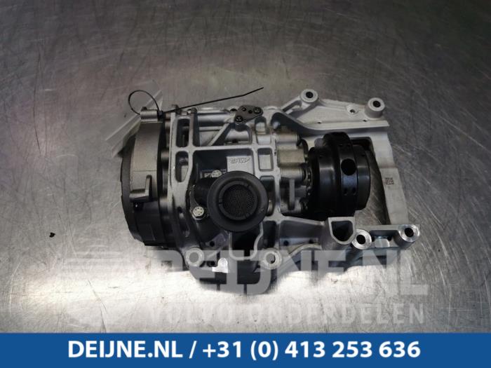 Pompe à huile d'un Volkswagen Polo V (6R) 1.4 TDI DPF BlueMotion technology 2014