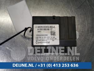Używane Modul pompa paliwowa Mercedes GLC (X253) 2.0 250 16V 4-Matic Cena € 30,00 Procedura marży oferowane przez van Deijne Onderdelen Uden B.V.