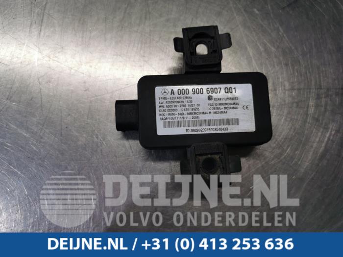 Begagnade Däcktrycksmodul Mercedes GLC (X253) 2.0 260 16V 4-Matic Pris € 50,00 Marginaltabell erbjuds av van Deijne Onderdelen Uden B.V.
