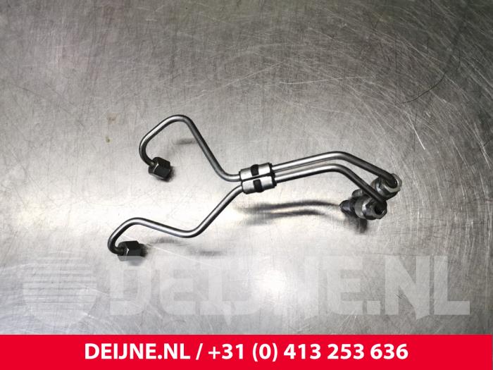 Usagé Conduit (divers) Volvo V60 I (FW/GW) 2.0 D3 20V Prix € 100,00 Règlement à la marge proposé par van Deijne Onderdelen Uden B.V.