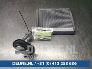Used Heating radiator Porsche Cayenne II (92A) 3.0 D V6 24V Price on request offered by van Deijne Onderdelen Uden B.V.