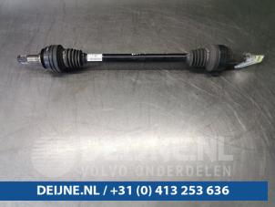 Usagé Arbre de transmission arrière droit Porsche Cayenne II (92A) 3.0 D V6 24V Prix € 70,00 Règlement à la marge proposé par van Deijne Onderdelen Uden B.V.