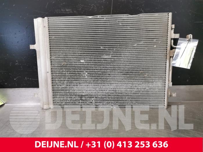 Usagé Condenseur de climatisation Volvo V60 I (FW/GW) 1.6 DRIVe Prix € 75,00 Règlement à la marge proposé par van Deijne Onderdelen Uden B.V.
