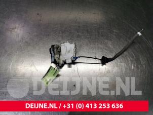 Used Front door lock mechanism 4-door, right Audi A3 Sportback (8VA/8VF) 1.4 TFSI 16V e-tron Price € 30,00 Margin scheme offered by van Deijne Onderdelen Uden B.V.