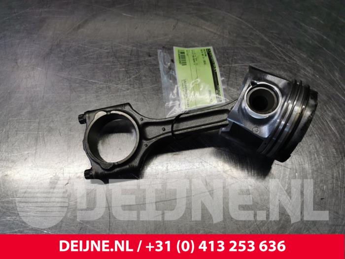 Gebrauchte Pleuelstange Volvo S60 II (FS) 2.0 D3 20V Preis € 50,00 Margenregelung angeboten von van Deijne Onderdelen Uden B.V.