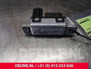 Używane Przekaznik swiec zarowych Volvo V40 (MV) 2.0 D4 16V Cena € 30,00 Procedura marży oferowane przez van Deijne Onderdelen Uden B.V.