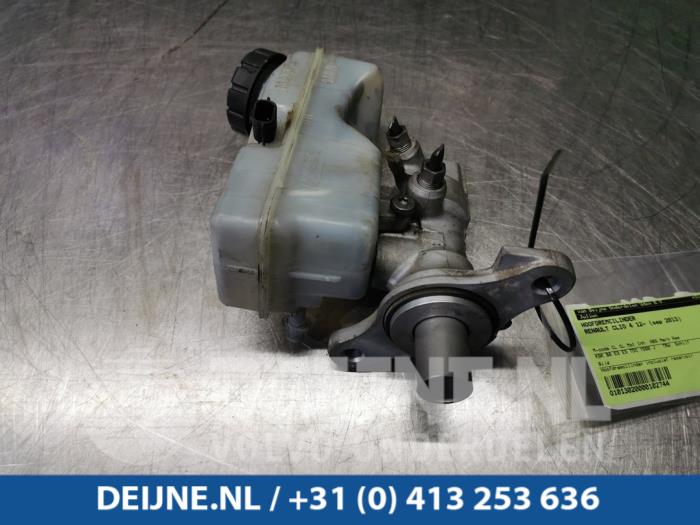 Glówny cylinder hamulcowy z Renault Clio IV Estate/Grandtour (7R) 1.5 Energy dCi 90 FAP 2013
