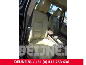 Used Seat, right Volvo V70 (SW) 2.4 D5 20V Price on request offered by van Deijne Onderdelen Uden B.V.