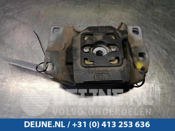 Used Engine mount Ford Focus 3 1.6 Ti-VCT 16V 125 Price € 30,00 Margin scheme offered by van Deijne Onderdelen Uden B.V.