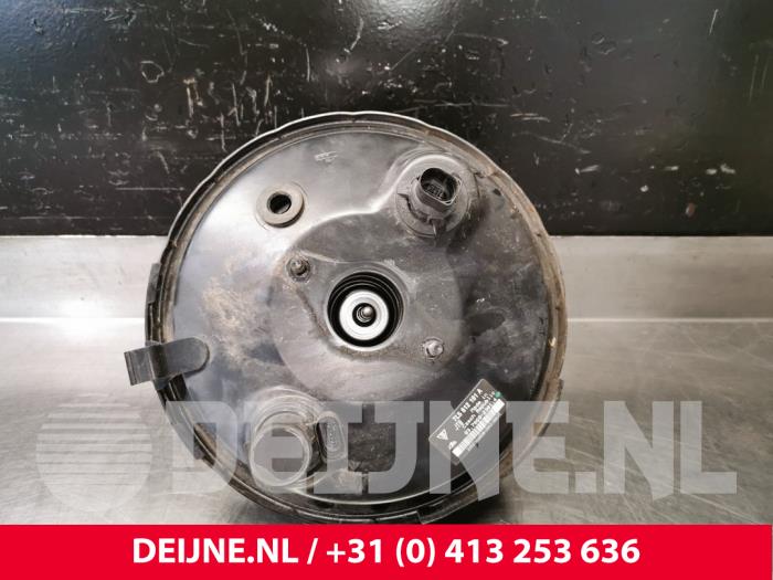 Begagnade Bromsservo Porsche Cayenne (9PA) 4.5 S V8 32V Pris € 125,00 Marginaltabell erbjuds av van Deijne Onderdelen Uden B.V.