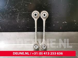 Used Front anti-roll bar Porsche Cayenne (9PA) 4.5 S V8 32V Price € 15,00 Margin scheme offered by van Deijne Onderdelen Uden B.V.