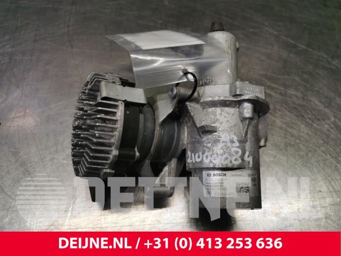 Usagé Servo frein Audi A3 Sportback (8VA/8VF) 1.4 TFSI 16V e-tron Prix € 63,00 Règlement à la marge proposé par van Deijne Onderdelen Uden B.V.