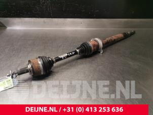 Used Front drive shaft, right Volvo V60 II (ZW) 2.0 D3 16V Price € 400,00 Margin scheme offered by van Deijne Onderdelen Uden B.V.