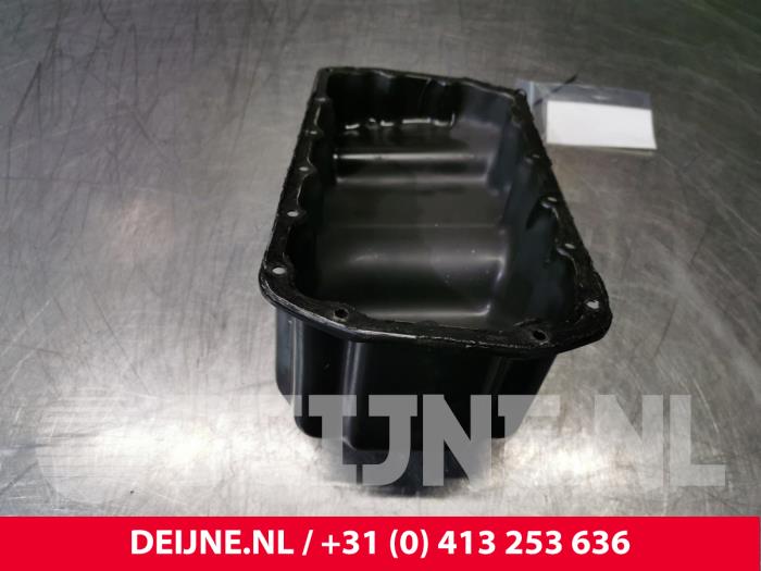 Sump from a BMW 1 serie (F20) 116i 1.6 16V 2012