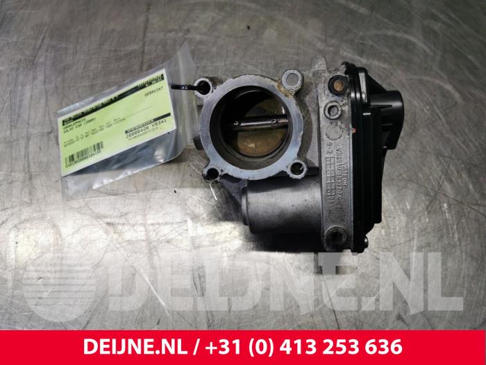Gebrauchte Drosselklappengehäuse Volvo C30 (EK/MK) 1.6 16V Preis € 40,00 Margenregelung angeboten von van Deijne Onderdelen Uden B.V.