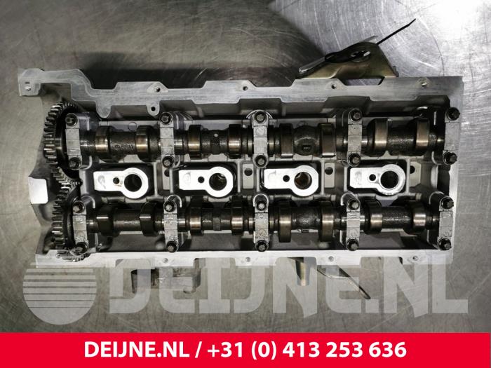 Usagé Culasse Mercedes Vito Prix € 484,00 Prix TTC proposé par van Deijne Onderdelen Uden B.V.