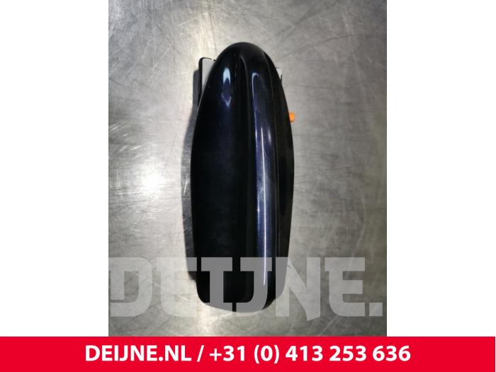 Używane Antena Volvo V90 II (PW) 2.0 D4 16V Cena € 50,00 Procedura marży oferowane przez van Deijne Onderdelen Uden B.V.