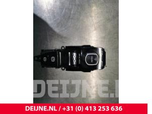 Used Start/stop switch Volvo V90 II (PW) 2.0 D4 16V Price € 75,00 Margin scheme offered by van Deijne Onderdelen Uden B.V.