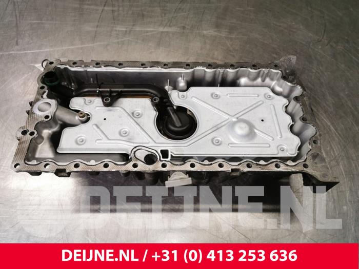 Gebrauchte Ölwanne Volvo V60 Cross Country I (FZ) Preis € 108,90 Mit Mehrwertsteuer angeboten von van Deijne Onderdelen Uden B.V.