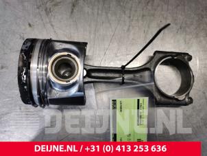 Used Piston Volvo V70 (BW) 2.0 D4 16V Price € 90,00 Margin scheme offered by van Deijne Onderdelen Uden B.V.