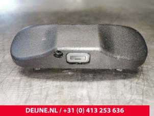 Gebrauchte Scheibensprüher vorne Volkswagen ID.3 (E11) 1st, Pro Preis € 12,10 Mit Mehrwertsteuer angeboten von van Deijne Onderdelen Uden B.V.