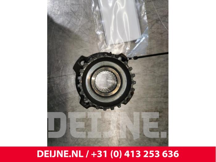 Begagnade Vevaxeldrev Volvo V60 Pris € 30,25 Inklusive moms erbjuds av van Deijne Onderdelen Uden B.V.