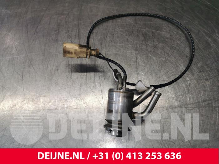 Adblue Injektor van een Audi A6 Avant (C8) 2.0 40 TDI Mild Hybrid Quattro 2019