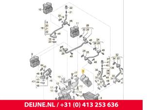 Usagé Partie clim (div) Volkswagen ID.3 (E11) 1st, Pro Prix € 121,00 Prix TTC proposé par van Deijne Onderdelen Uden B.V.
