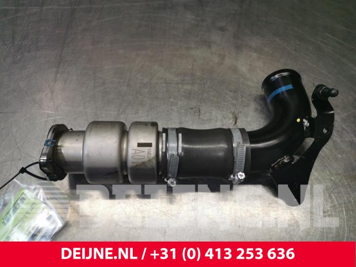 Gebrauchte Intercooler Rohr Ford Transit Connect (PJ2) 1.6 TDCi 16V 95 Preis € 60,50 Mit Mehrwertsteuer angeboten von van Deijne Onderdelen Uden B.V.