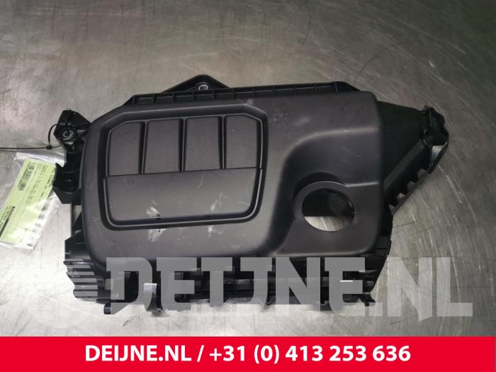 Gebrauchte Ventildeckel Opel Vivaro B 1.6 CDTI 95 Euro 6 Preis € 90,75 Mit Mehrwertsteuer angeboten von van Deijne Onderdelen Uden B.V.
