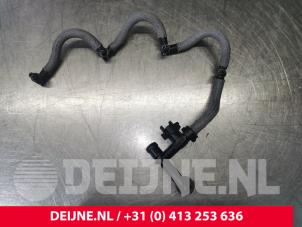 Used Fuel return line Opel Vivaro B 1.6 CDTI 95 Euro 6 Price on request offered by van Deijne Onderdelen Uden B.V.