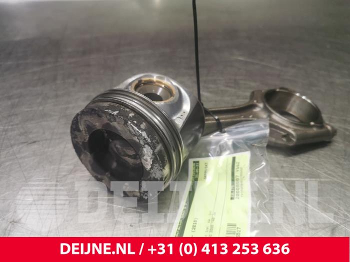 Used Piston Volvo V90 II (PW) 2.0 D4 16V Price € 125,00 Margin scheme offered by van Deijne Onderdelen Uden B.V.