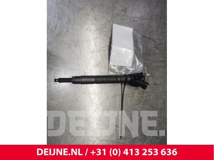 Injecteur (diesel) d'un Volvo XC60 I (DZ) 2.4 D5 20V 205 AWD 2011