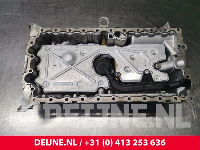Sump from a Volvo V70 (BW) 2.0 D3 20V 2011