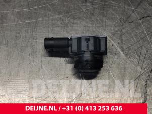 Used PDC Sensor Volvo V60 II (ZW) 2.0 D3 16V Price € 25,00 Margin scheme offered by van Deijne Onderdelen Uden B.V.