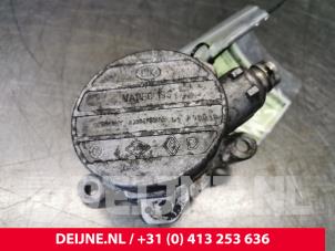 Gebrauchte Vakuumpumpe (Diesel) Nissan Interstar (X70) 2.5 dCi 16V Preis € 60,50 Mit Mehrwertsteuer angeboten von van Deijne Onderdelen Uden B.V.