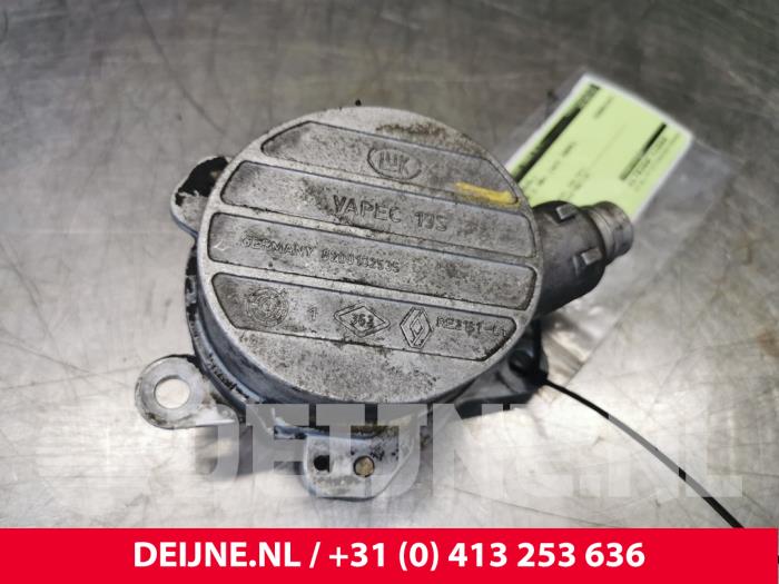Pompe à vide (diesel) d'un Renault Master III (FD/HD) 2.5 dCi 16V 2004