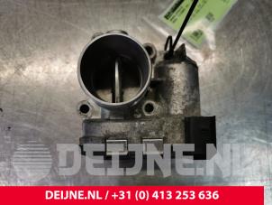 Gebrauchte Drosselklappengehäuse Opel Vivaro 2.0 CDTI Preis auf Anfrage angeboten von van Deijne Onderdelen Uden B.V.