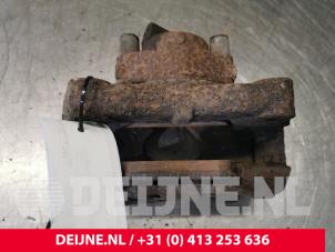 Used Front brake calliper, left Volkswagen Touareg (7LA/7L6) 2.5 TDI R5 Price € 40,00 Margin scheme offered by van Deijne Onderdelen Uden B.V.