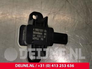 Used Airbag sensor Mercedes ML III (166) 2.1 ML-250 CDI 16V BlueTEC 4-Matic Price € 8,00 Margin scheme offered by van Deijne Onderdelen Uden B.V.