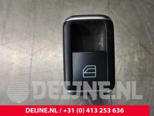 Used Electric window switch Mercedes ML III (166) 2.1 ML-250 CDI 16V BlueTEC 4-Matic Price € 9,00 Margin scheme offered by van Deijne Onderdelen Uden B.V.