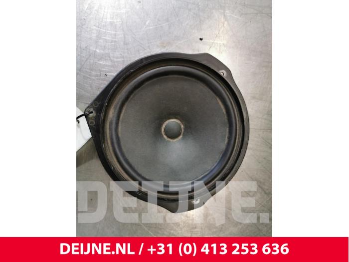 Używane Glosnik Mercedes ML III (166) 2.1 ML-250 CDI 16V BlueTEC 4-Matic Cena € 55,00 Procedura marży oferowane przez van Deijne Onderdelen Uden B.V.