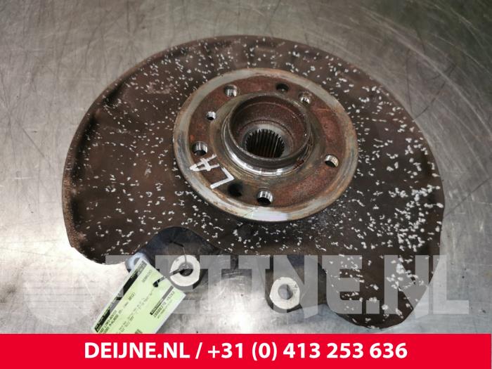 Begagnade Spindel, vänster bak Mercedes ML III (166) 2.1 ML-250 CDI 16V BlueTEC 4-Matic Pris € 120,00 Marginaltabell erbjuds av van Deijne Onderdelen Uden B.V.