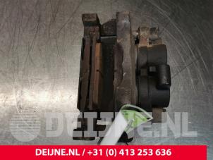 Used Front brake calliper, right Mercedes ML III (166) 2.1 ML-250 CDI 16V BlueTEC 4-Matic Price € 90,00 Margin scheme offered by van Deijne Onderdelen Uden B.V.