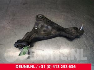 Used Front lower wishbone, left Mercedes Vito (447.6) 2.2 114 CDI 16V Price € 78,65 Inclusive VAT offered by van Deijne Onderdelen Uden B.V.