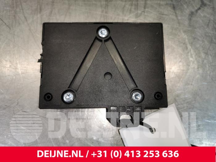 Usagé Module pompe carburant Mercedes ML III (166) 2.1 ML-250 CDI 16V BlueTEC 4-Matic Prix € 30,00 Règlement à la marge proposé par van Deijne Onderdelen Uden B.V.