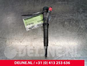 Używane Wtryskiwacz (Diesel) Iveco Daily Cena € 151,25 Z VAT oferowane przez van Deijne Onderdelen Uden B.V.
