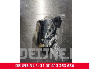 Used Ignition lock + key Volkswagen Caddy IV 2.0 TDI 102 Price € 90,75 Inclusive VAT offered by van Deijne Onderdelen Uden B.V.