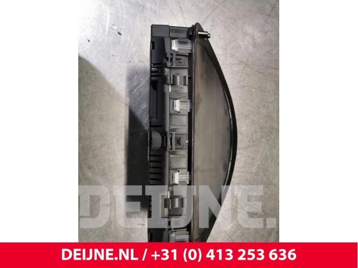 Odometer KM Volkswagen Crafter 2.5 TDI 46/50 LWB - A9069011800 VW-AG